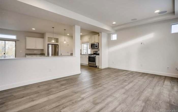 19128 East 54th Place - Photo 6 of 9
