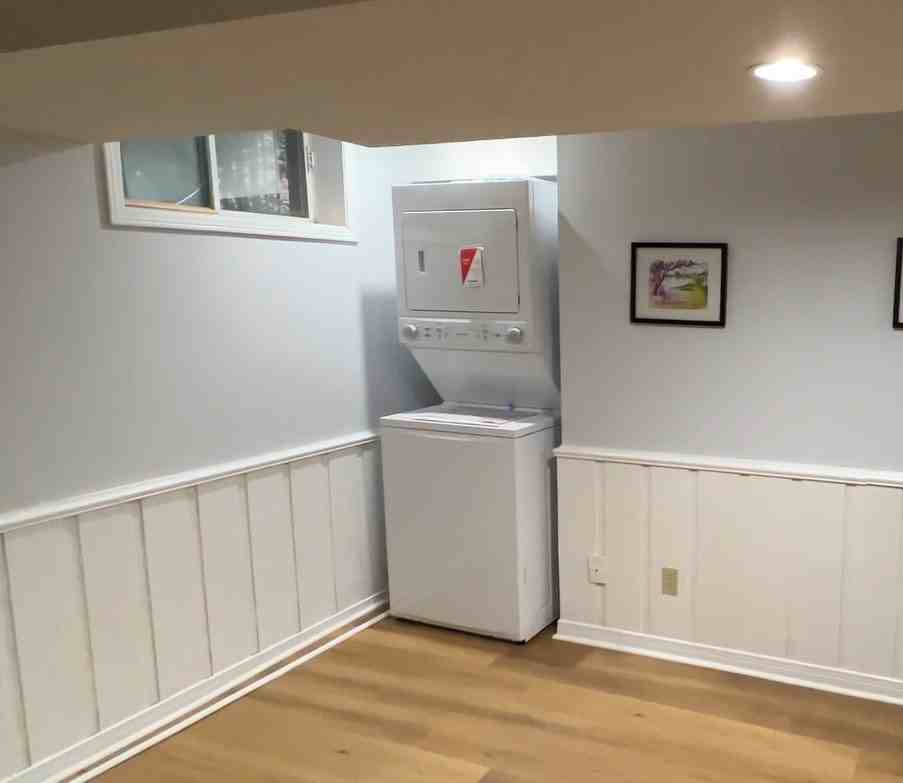 18 Stornoway Crt - Photo 2 of 5