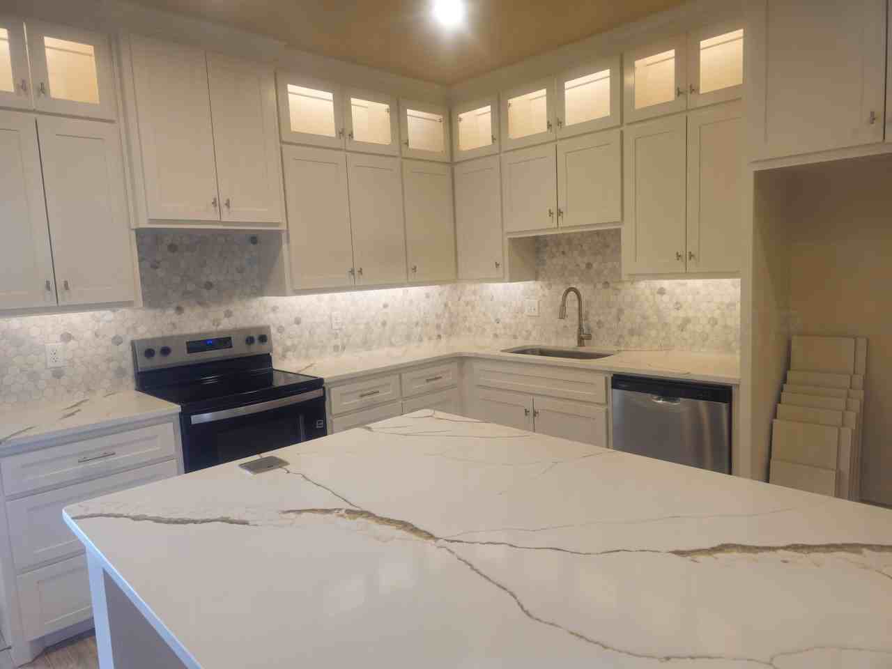 7202 Bennett St - Photo 5 of 18