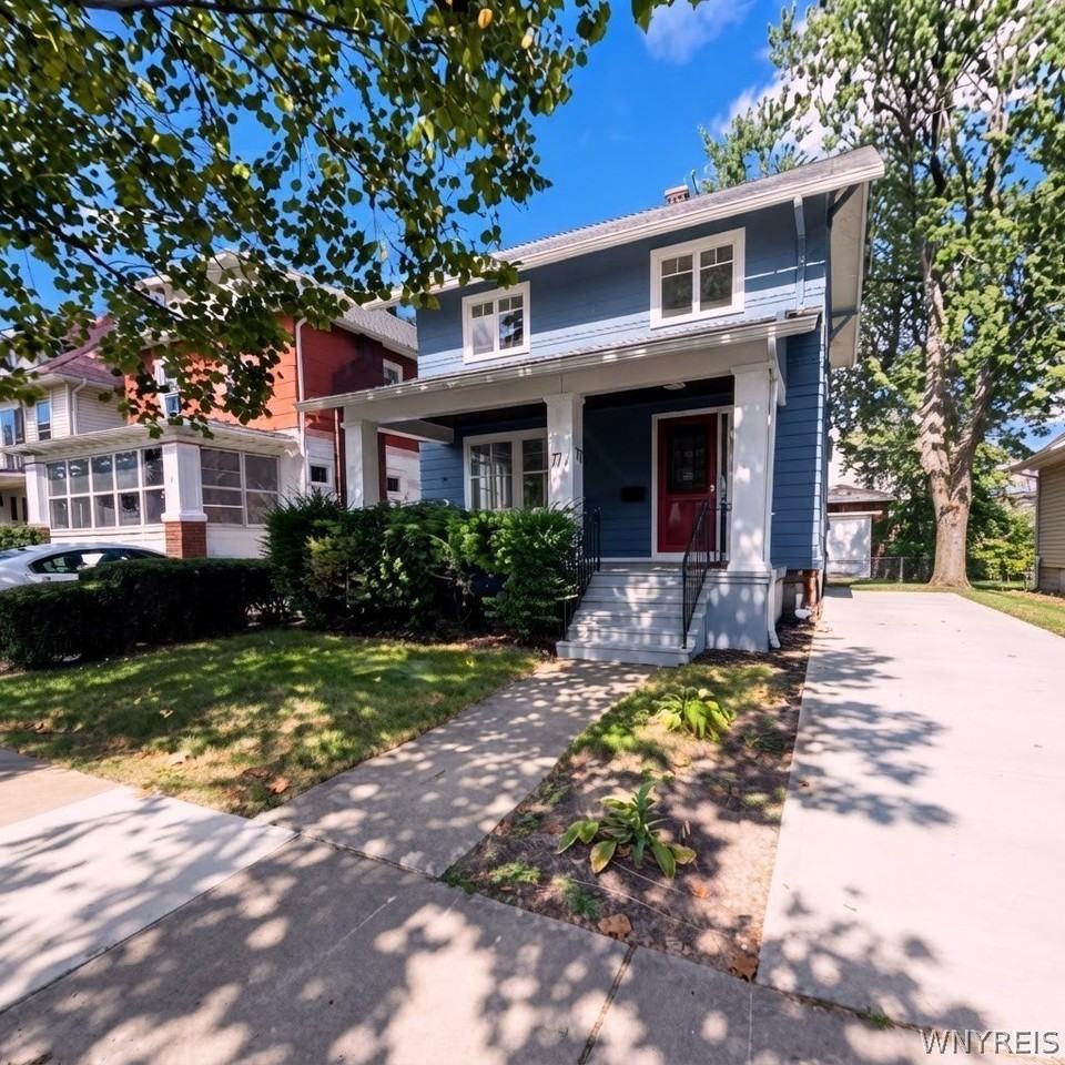 75 W Hazeltine Ave - Photo 2 of 24