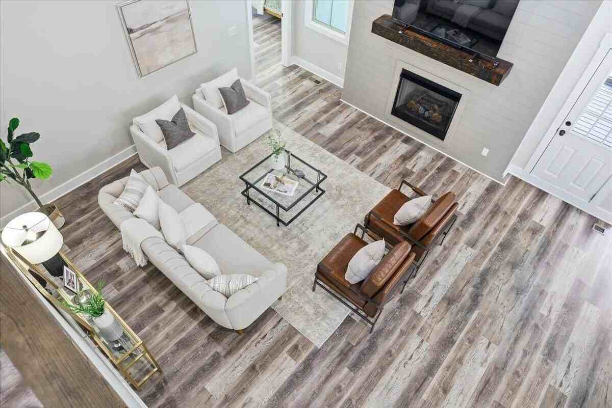 11785 Maddox Dr - Photo 2 of 36