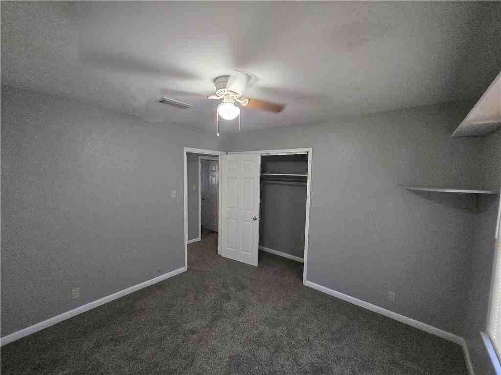 4502 Moravian Dr - Photo 6 of 11