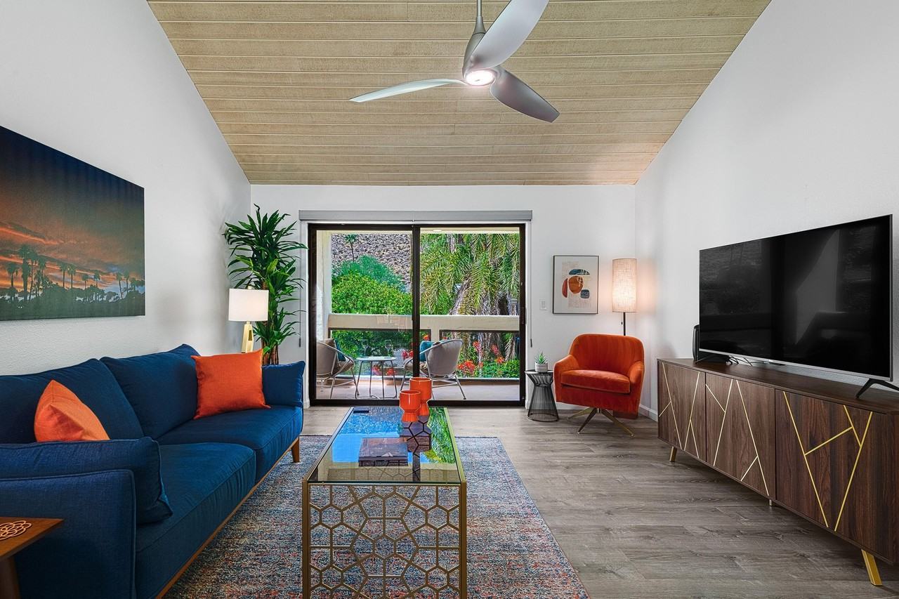 255 E Avenida Granada #222 - Photo 6 of 50