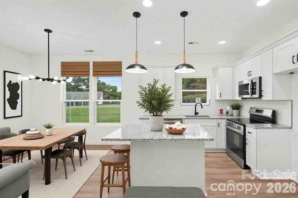 7523 Lawyers Rd - Photo 3 of 13