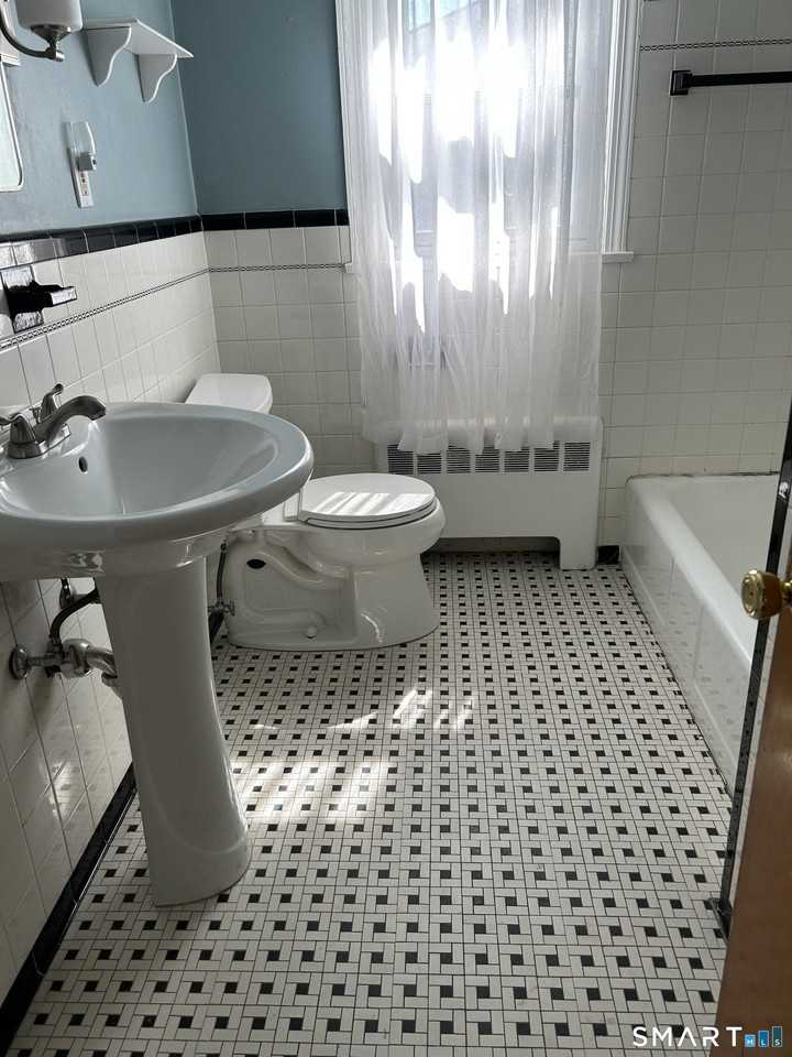 30 Mayflower St #2 - Photo 7 of 9