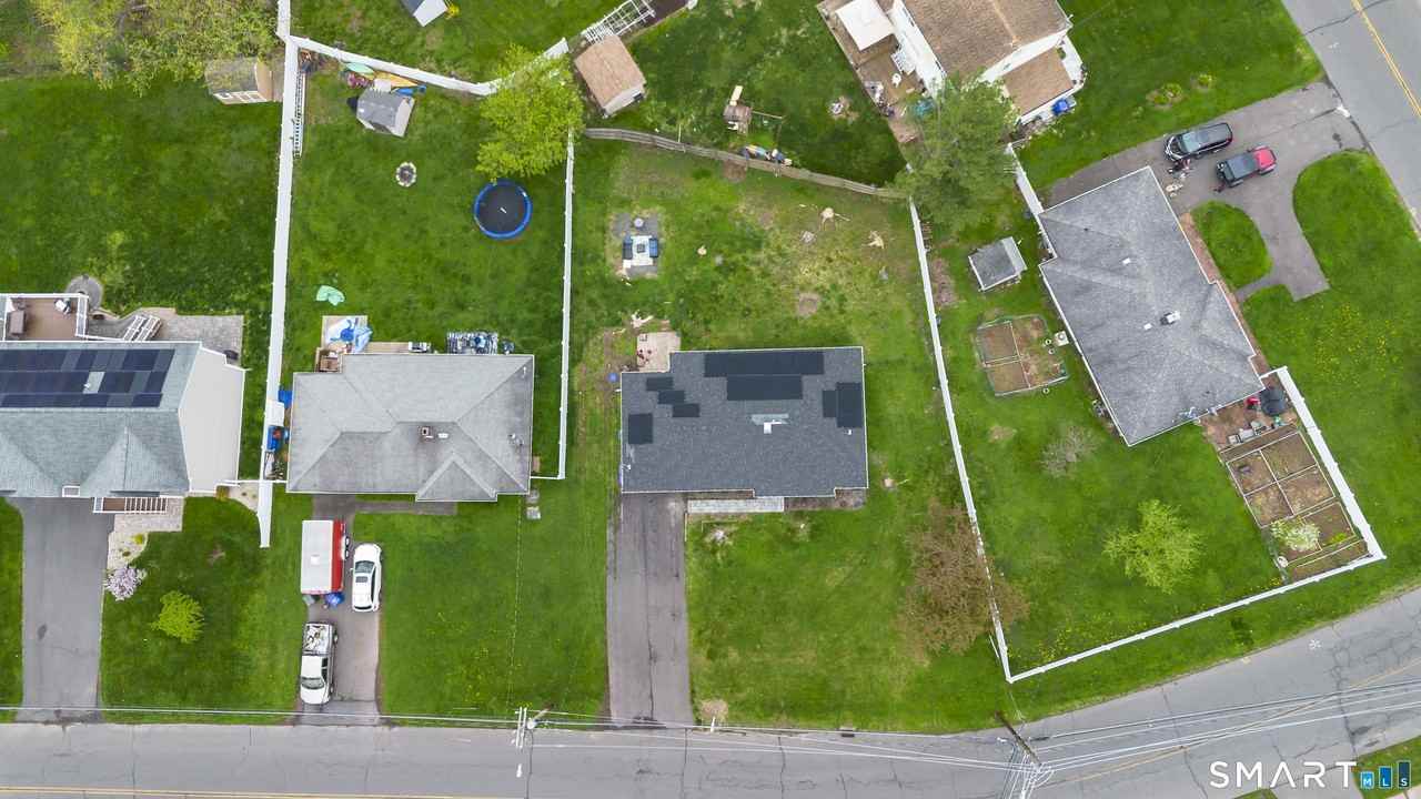 175 Reservoir Rd - Photo 4 of 36