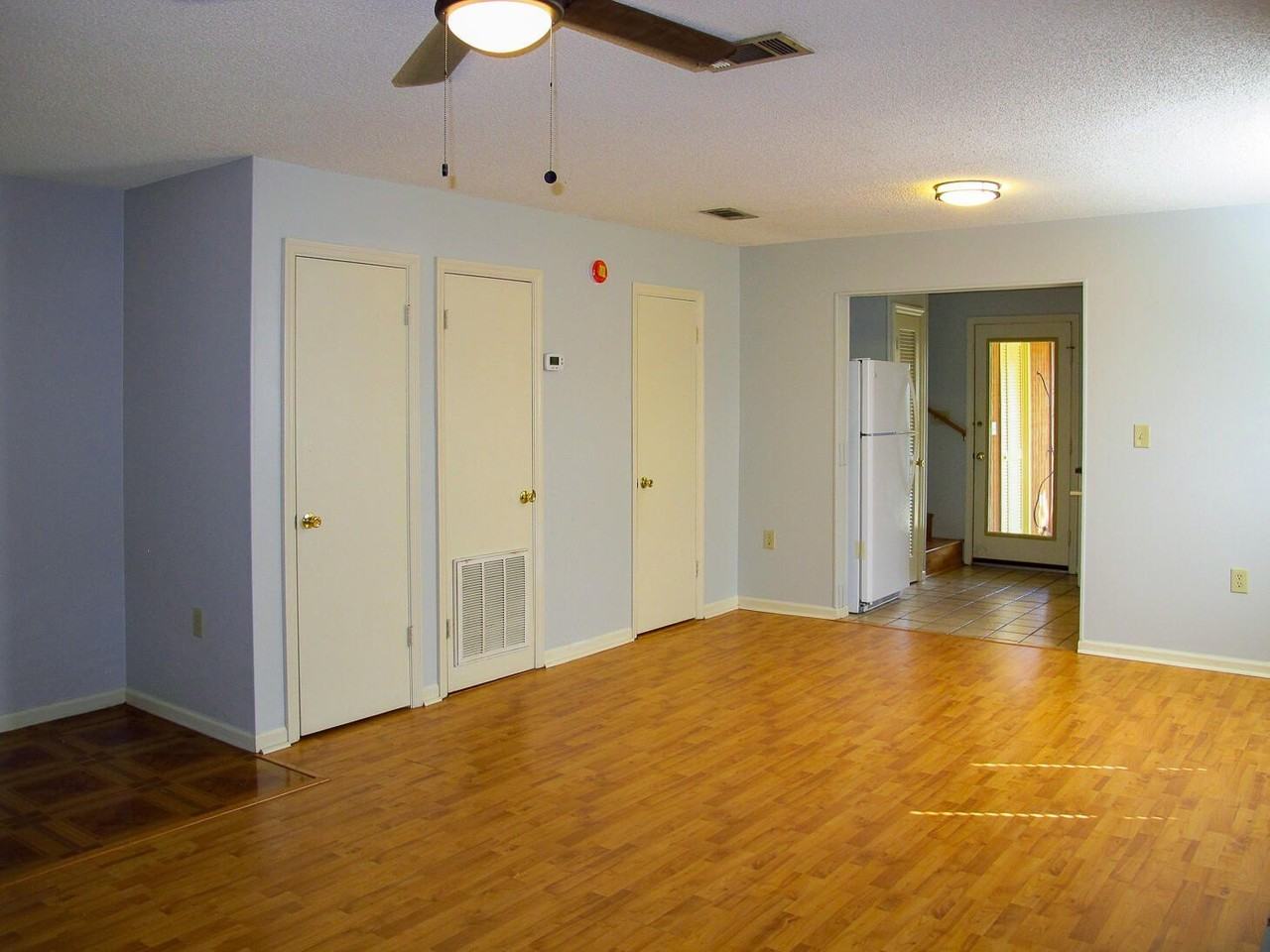 618 Virginia Oak Ct - Photo 4 of 23