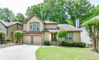 featured image of 3115 Park Chase