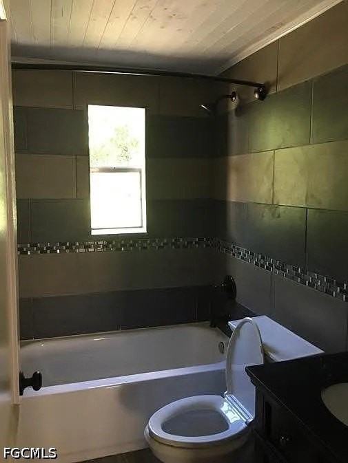 18 Becker Dr - Photo 3 of 6