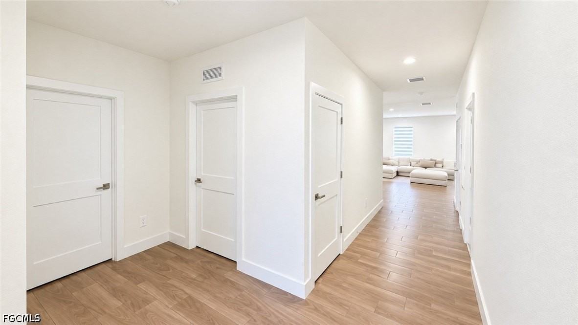 9040 Bamboo Cir - Photo 3 of 27