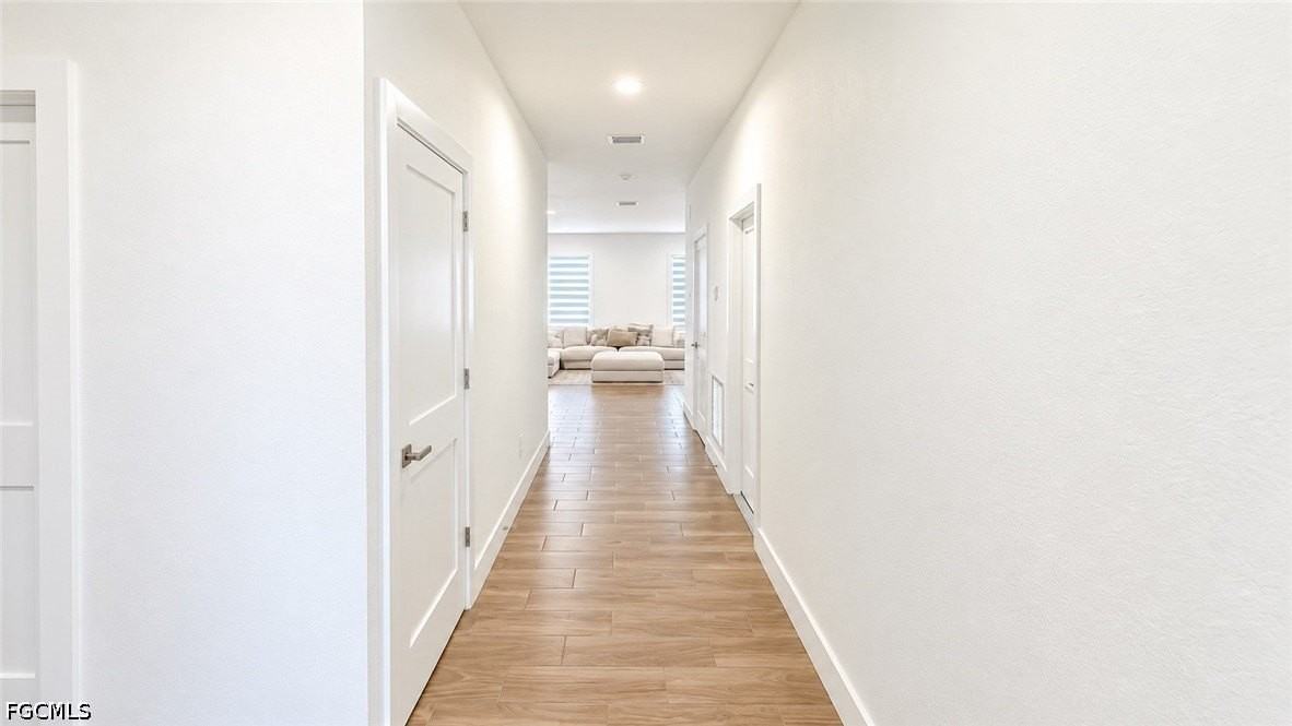 9040 Bamboo Cir - Photo 4 of 27