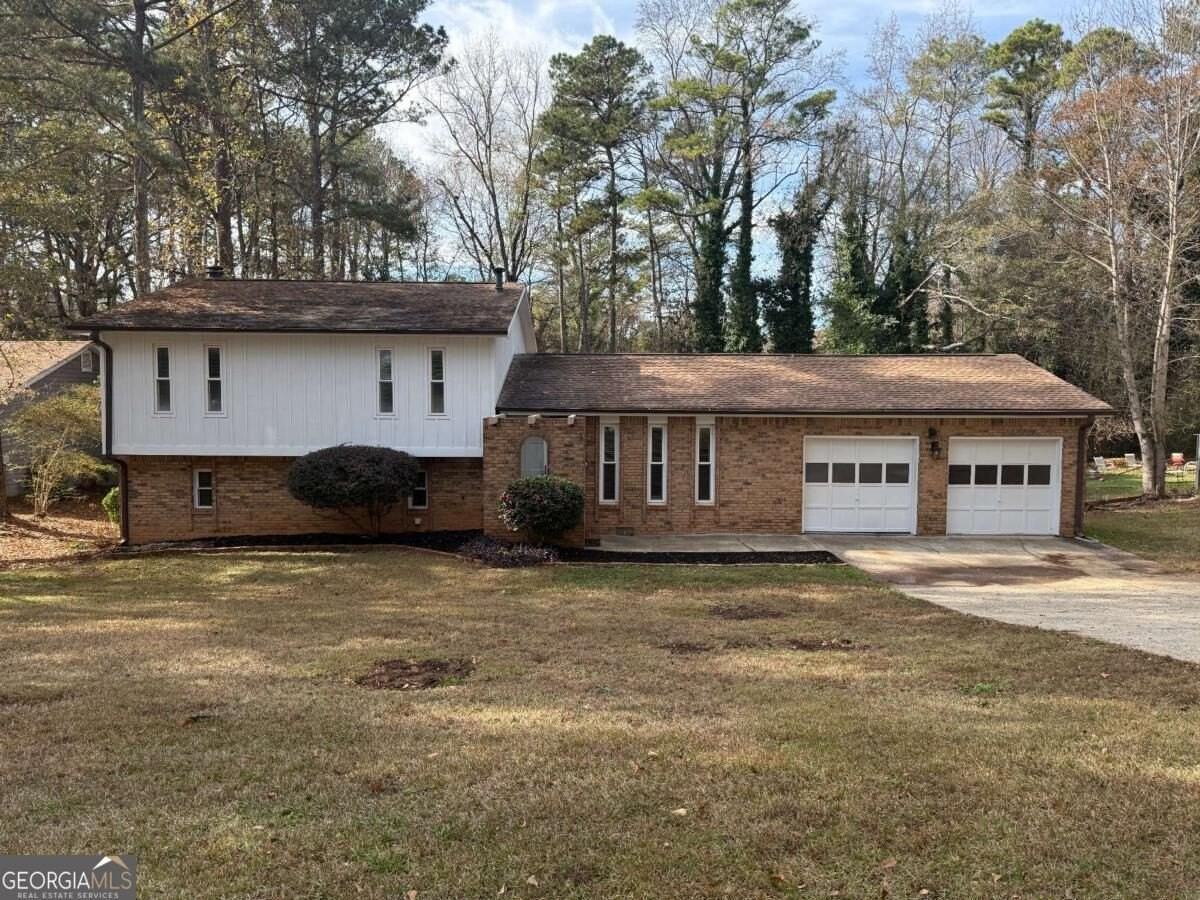 7719 Glen Devon Rd - Photo 3 of 38