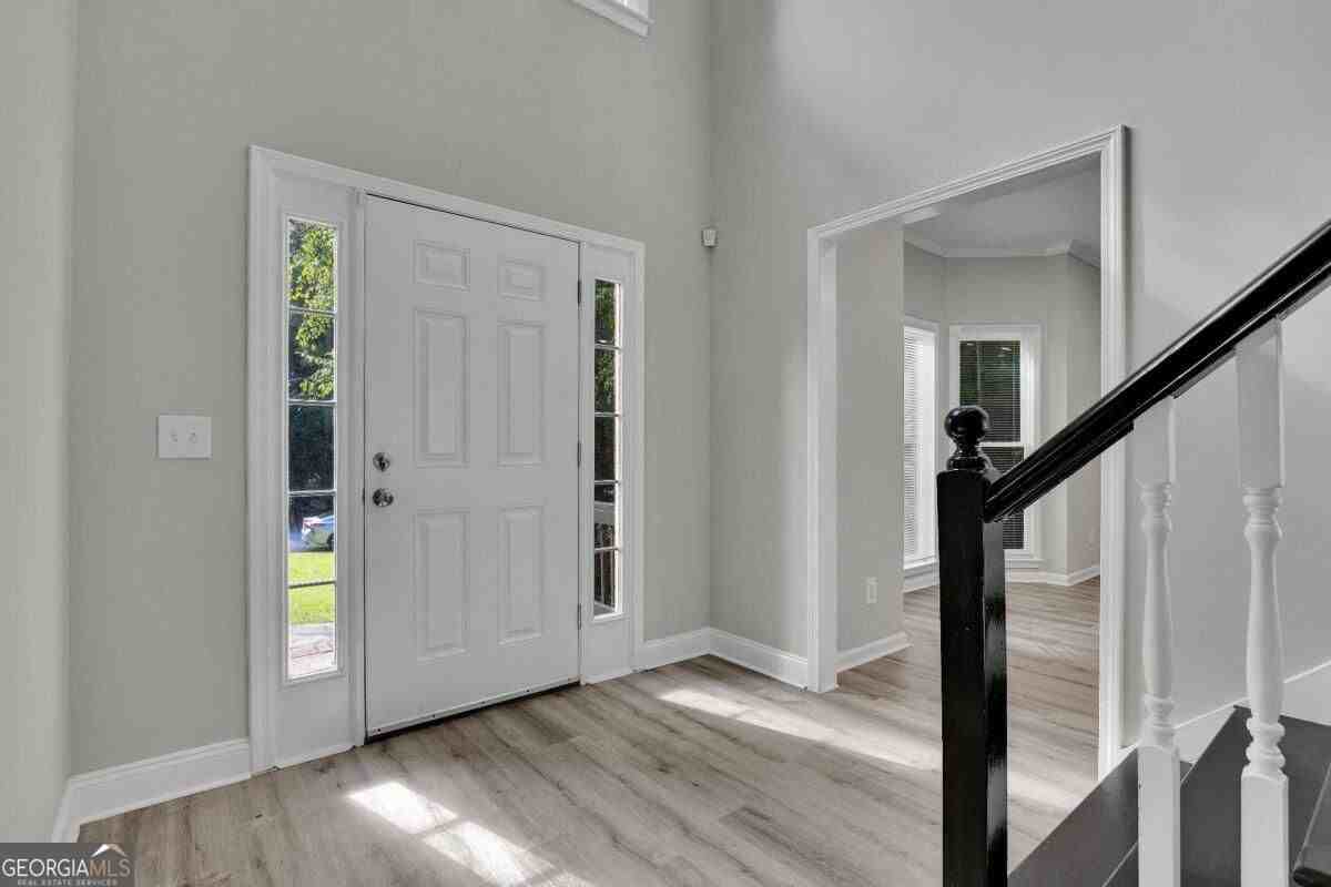 2781 Jen Chris Dr - Photo 2 of 44