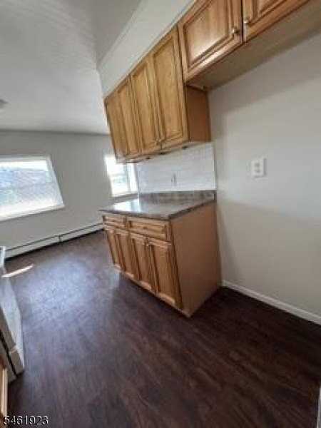 270 Bloomfield Ave #C7 - Photo 4 of 16