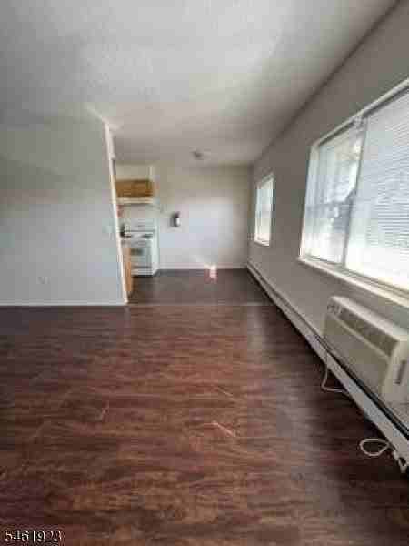 270 Bloomfield Ave #C7 - Photo 5 of 16
