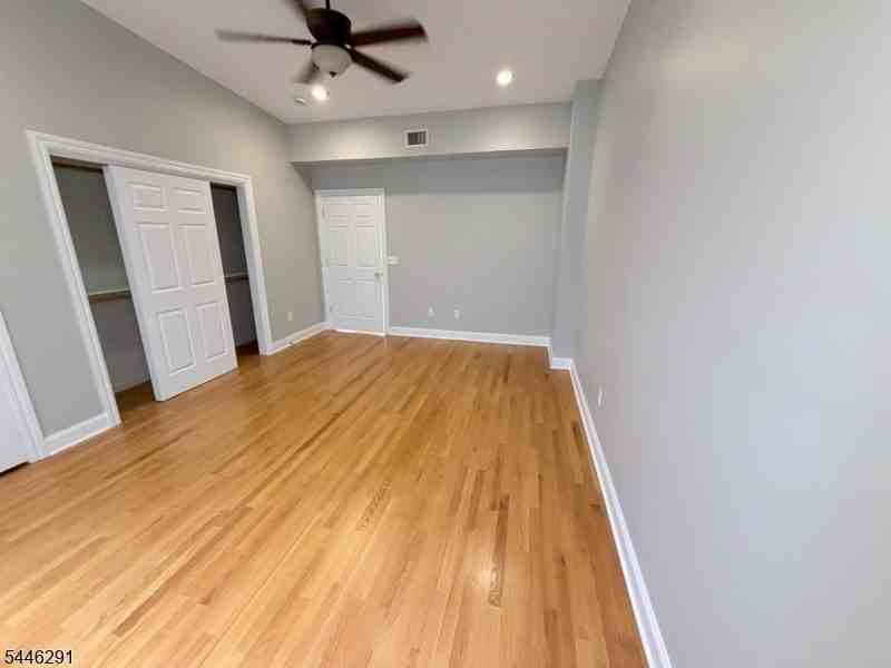 76 mohawk ave - Photo 6 of 8