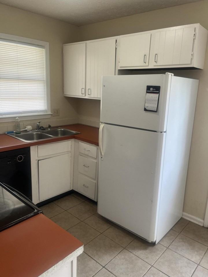 1152A Mount Rushmore Way #A - Photo 7 of 14