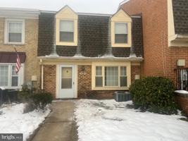 featured image of 9035 N Laurel Rd