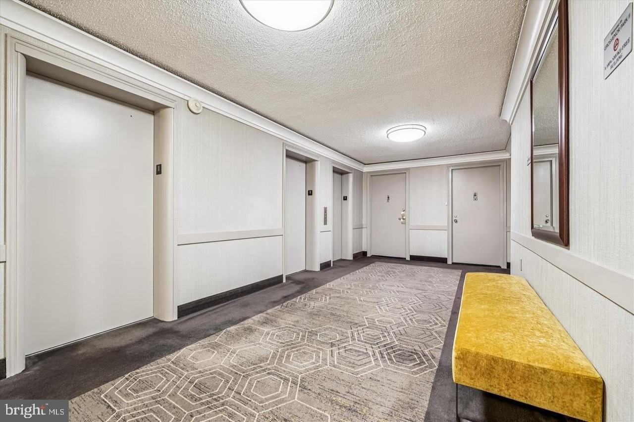 10500 Rockville Pike - Photo 6 of 38