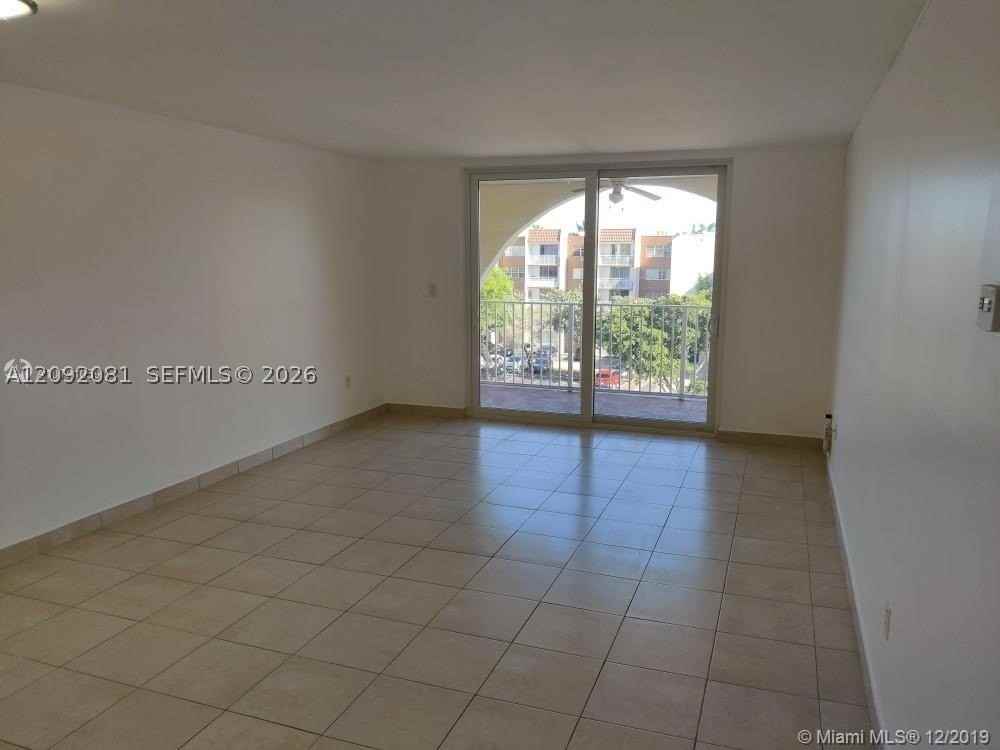 6970 Nw 186th St #3-511 - Photo 6 of 19