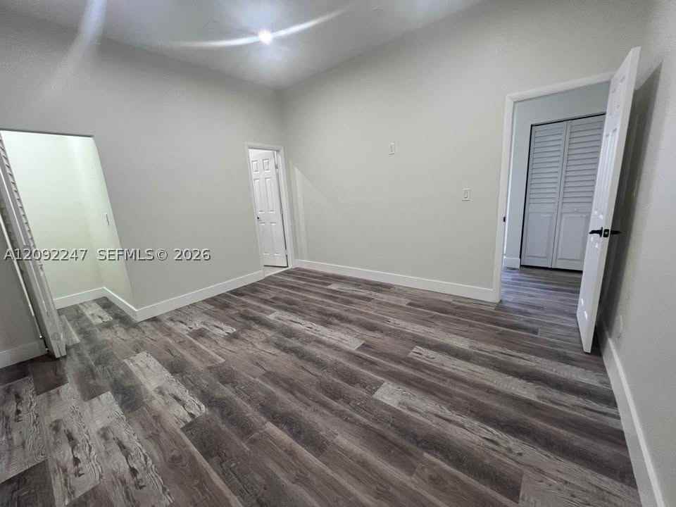 1031 Ne 17th Ter #0 - Photo 7 of 23