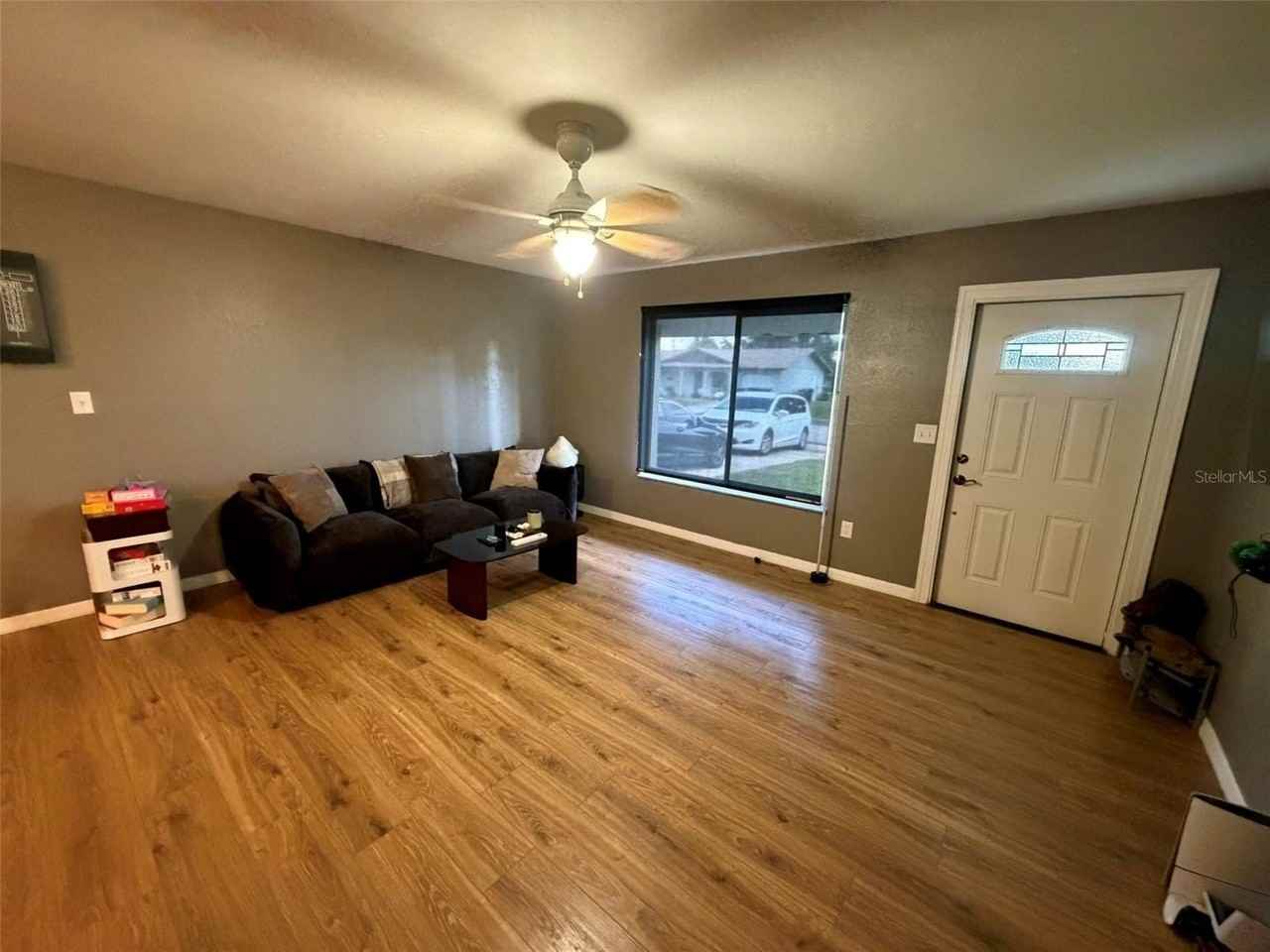 8620 Alam Ave - Photo 4 of 19