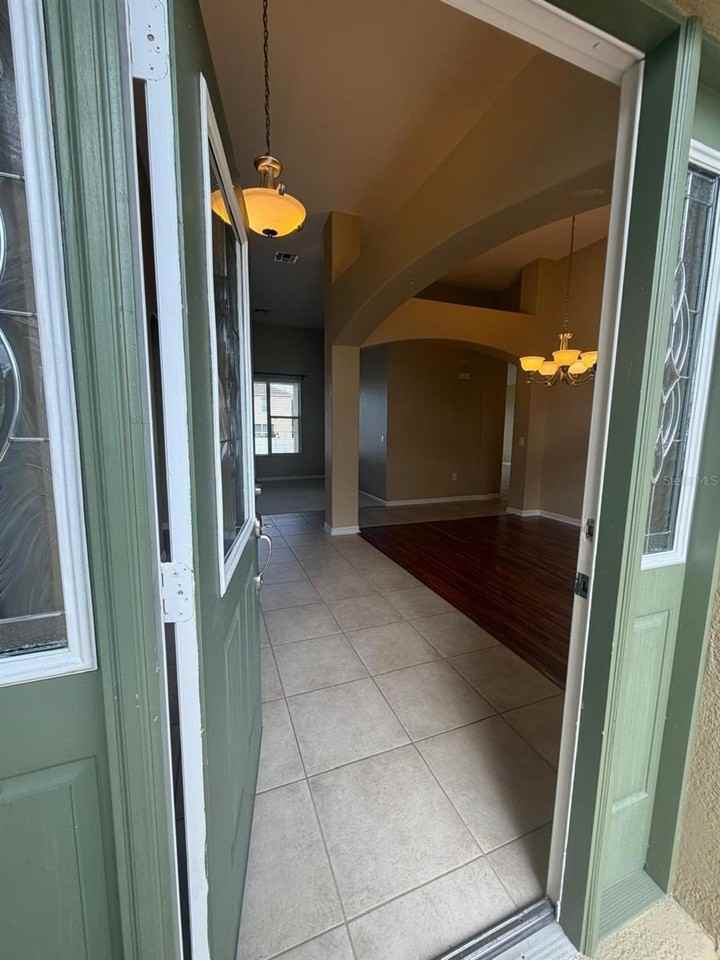 4576 Barbados Loop - Photo 7 of 38