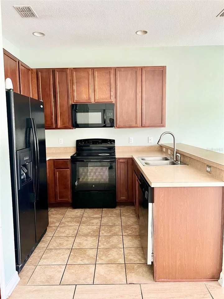12137 Citruswood Dr - Photo 6 of 30