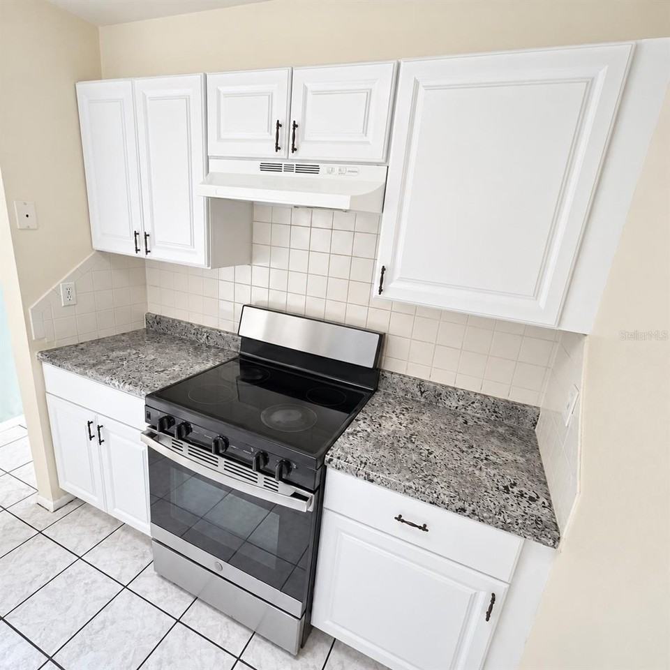 4170 Flying Fortress Ave #4170 - Photo 6 of 25