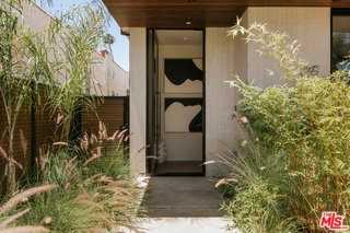 923 Milwood Ave - Photo 2 of 8