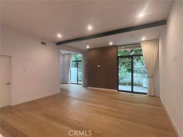 812 Huntley Dr #104 - Photo 6 of 7