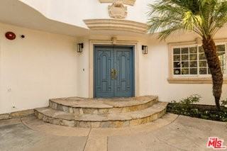 1109 Pine Dr - Photo 3 of 8