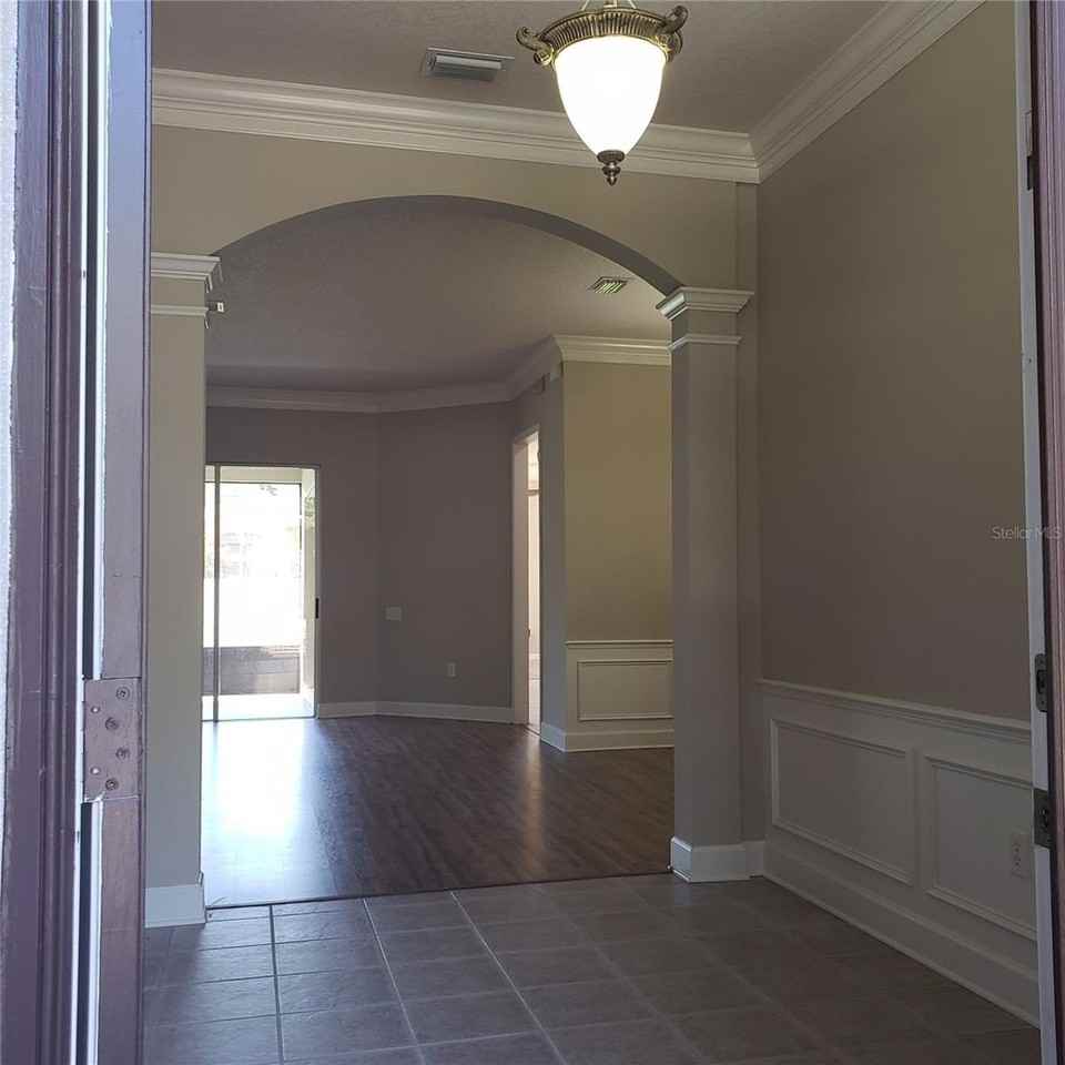 25638 Ferdinand Ct - Photo 4 of 45