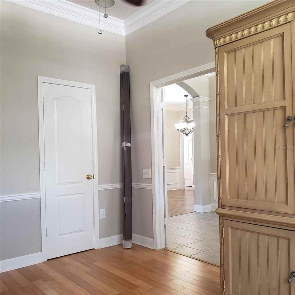 25638 Ferdinand Ct - Photo 6 of 45