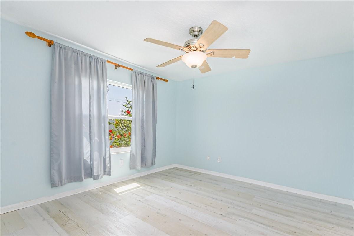 37 Sunset Street - Photo 6 of 36