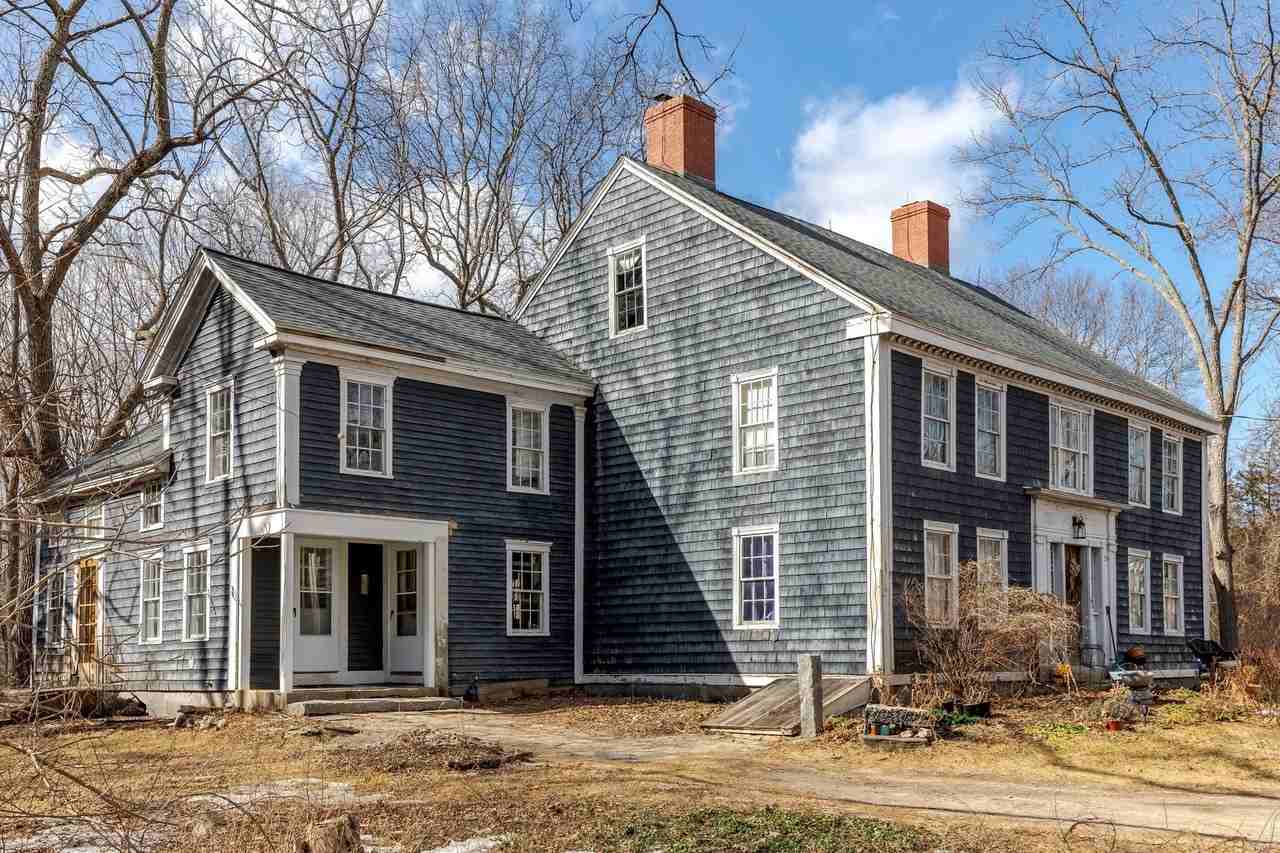 27 Bulkeley Rd #LEFT - Photo 2 of 13