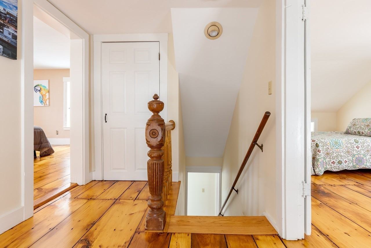 27 Bulkeley Rd #LEFT - Photo 7 of 13