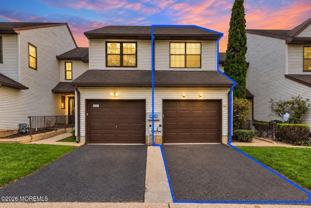 276 Longwood Dr - Photo 1 of 1