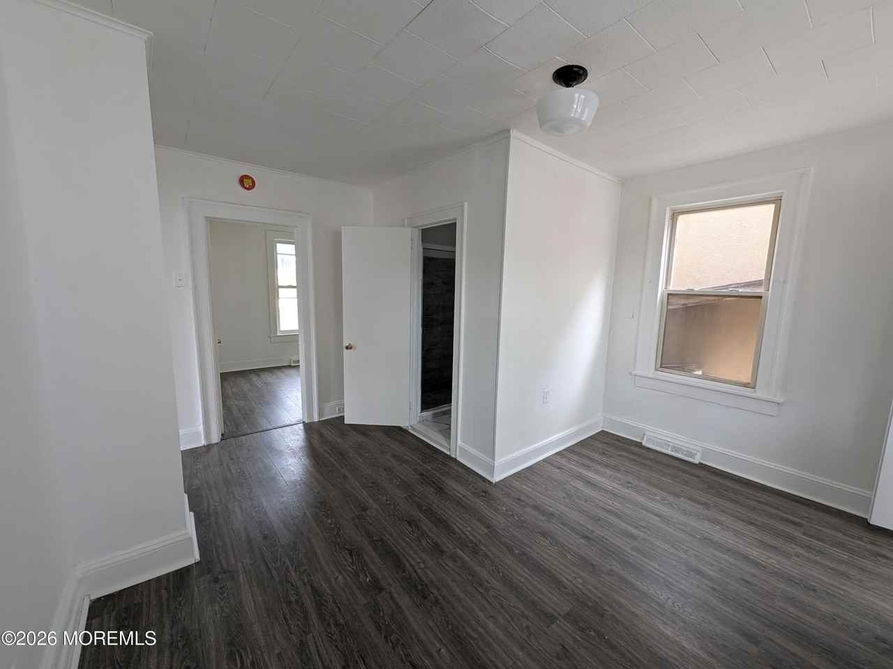 121 Kossuth St #1 - Photo 7 of 18