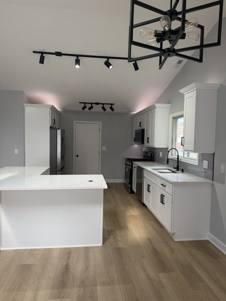 2436 Salem Ct #B2 - Photo 6 of 19