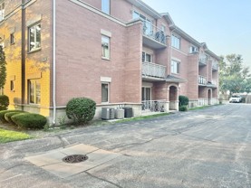 5965 N Northwest Hwy #101 - Photo 1 of 1