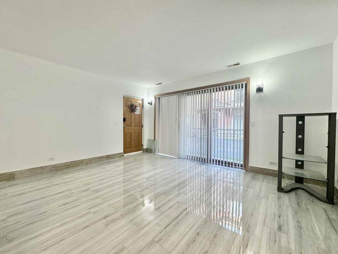 5965 N Northwest Hwy #101 - Photo 7 of 24