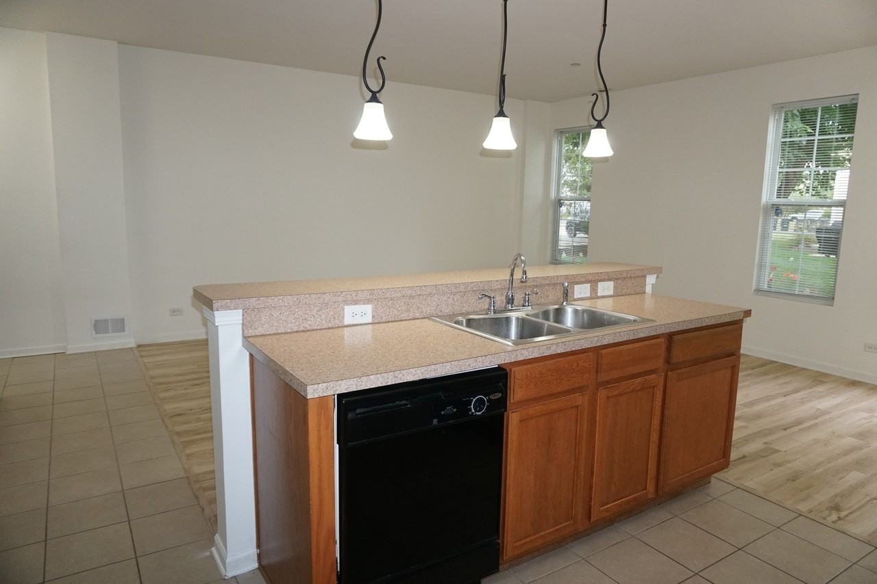 4555 Camden Ln #C - Photo 5 of 16