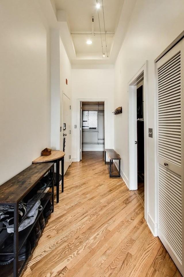 1400 N Milwaukee Ave #305 - Photo 5 of 31