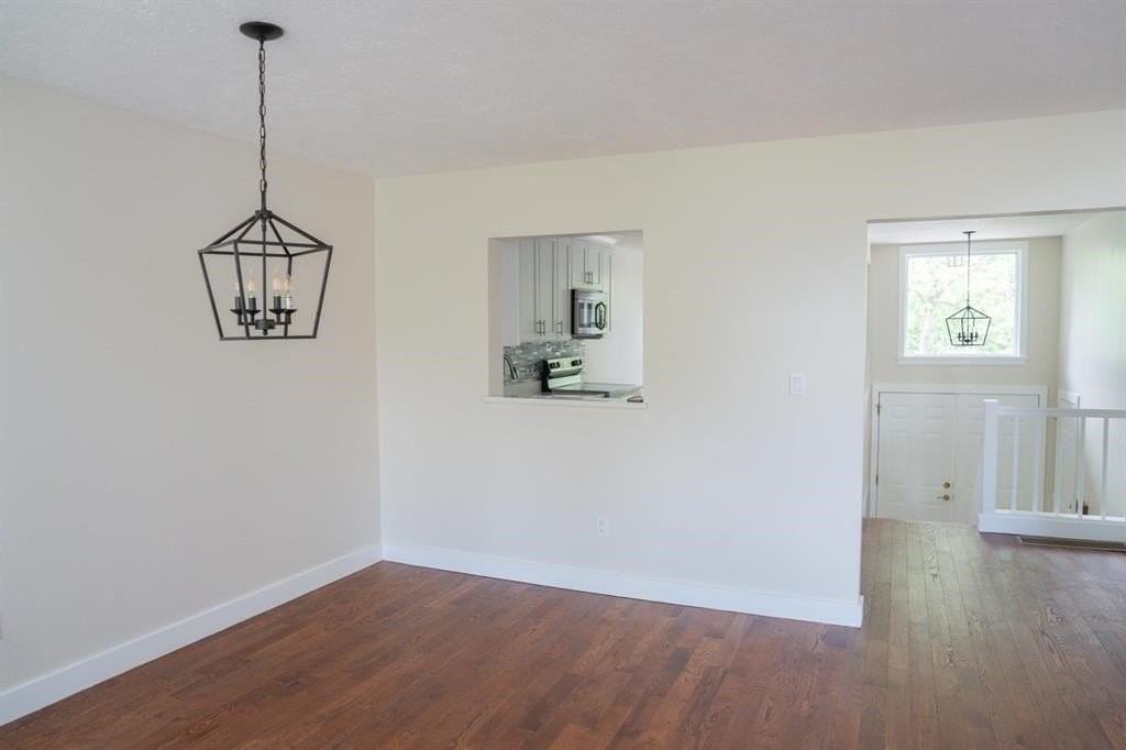 57 Green Heron Ln - Photo 4 of 21