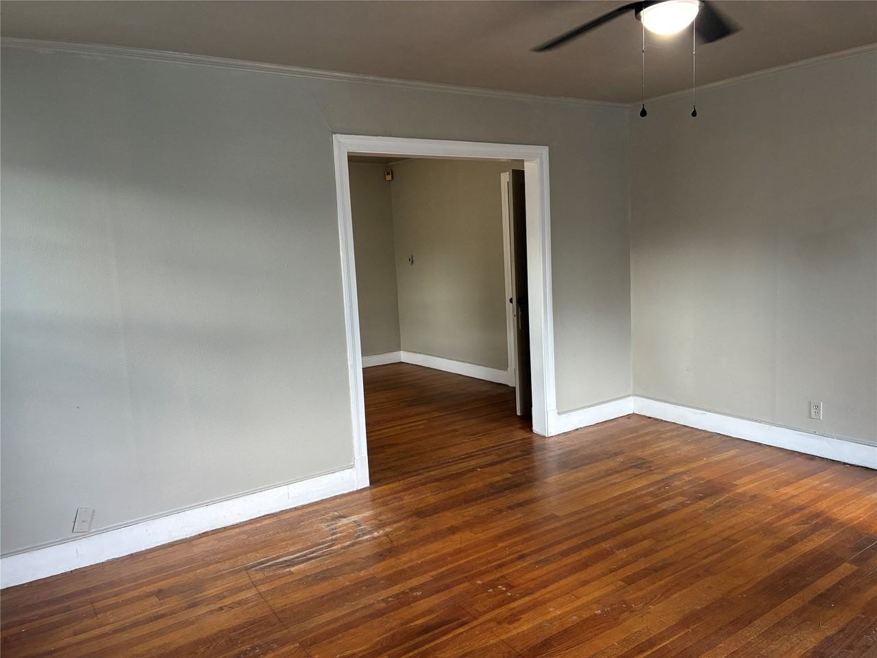 144 Merrick St - Photo 7 of 13