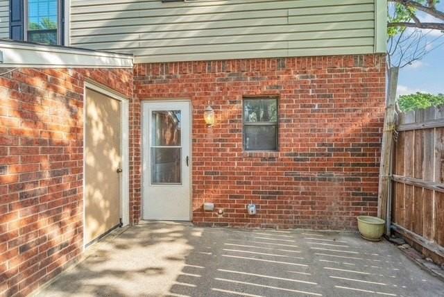 200 Samuel Blvd #1 - Photo 4 of 29