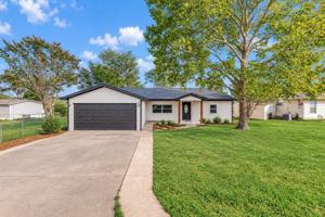 featured image of 230 Overlook Trl