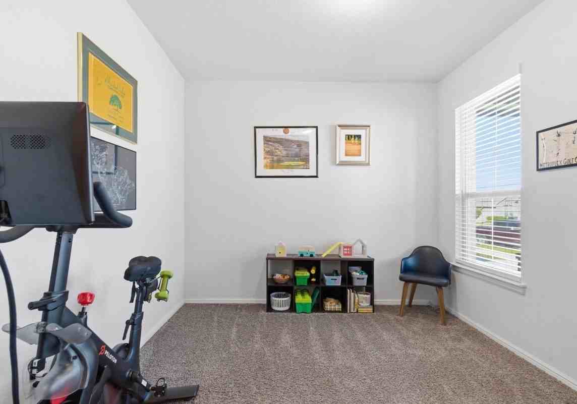 4829 Feltleaf Ave - Photo 6 of 16