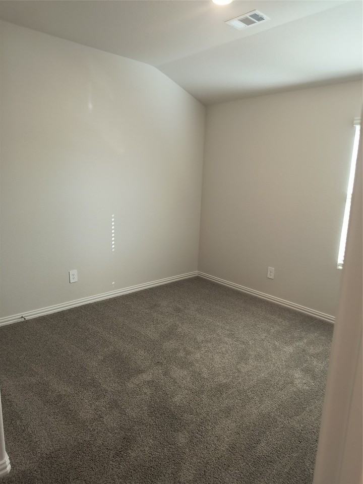 315 Canyon Oaks Dr - Photo 6 of 13